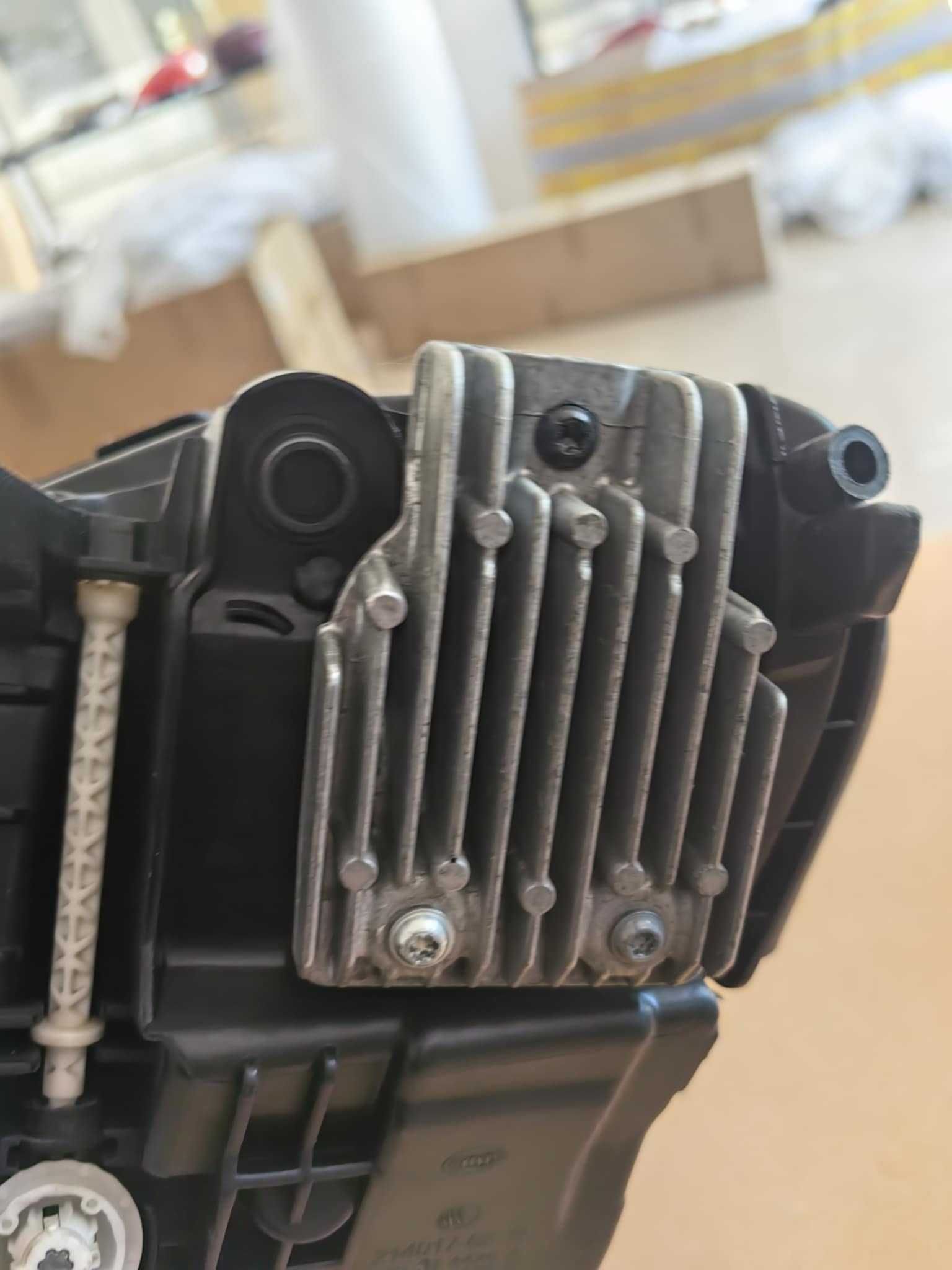 Mercedes Benz C class W205 фейслифт ляв LED фар