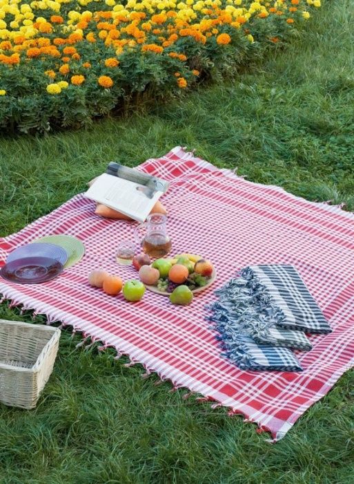 Patura picnic chic eleganta cu franjuri (fotoliu,pat)-decorativa/utila