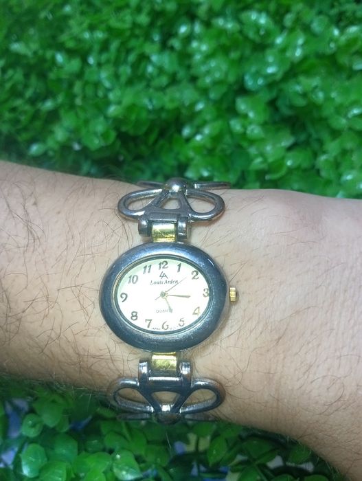 Louis Arden Quartz часовник гривна - 42 лв