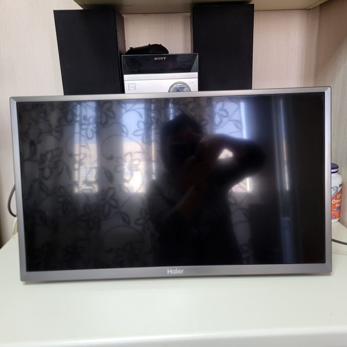 Телевизор б/ у .