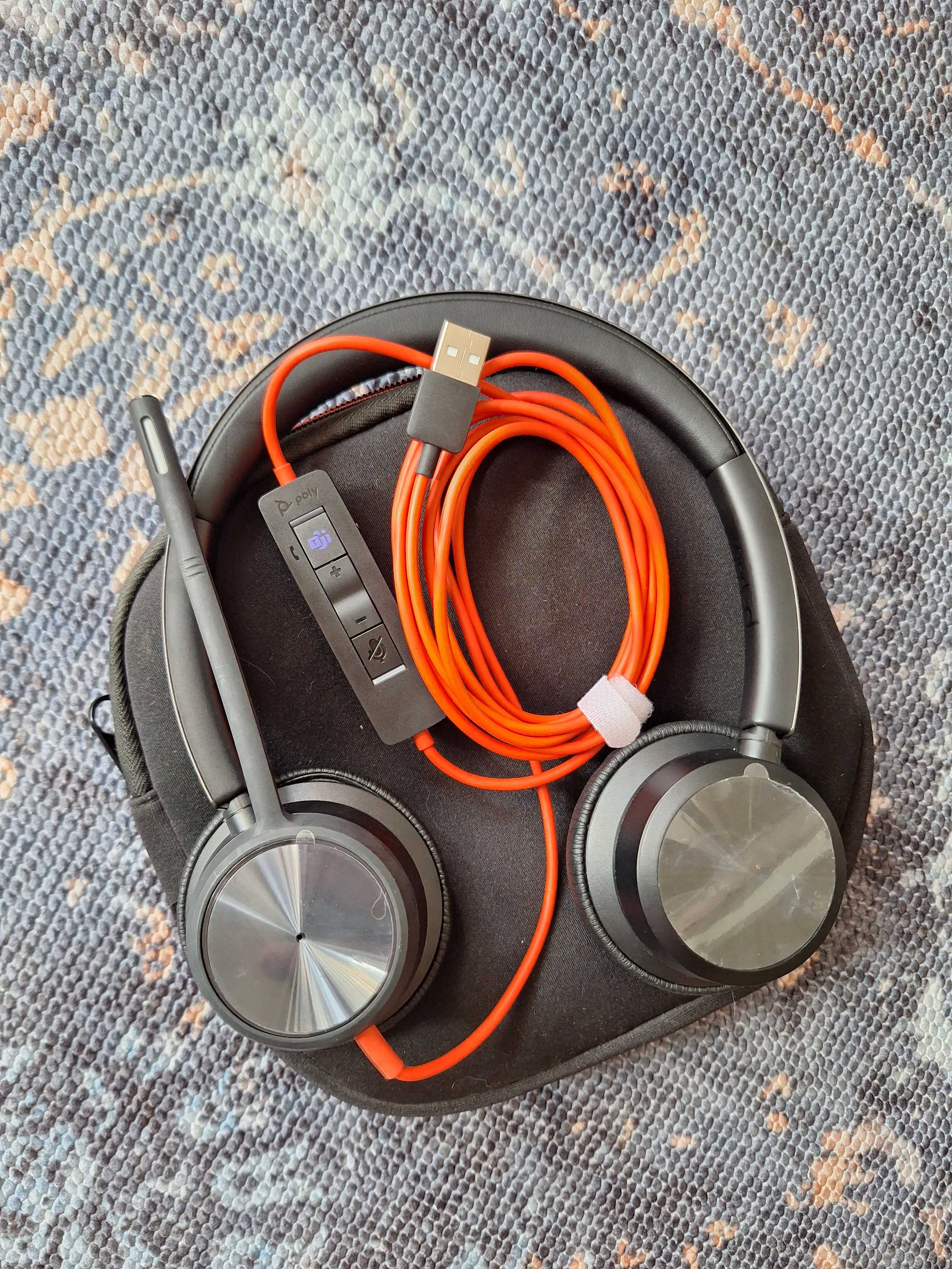Plantronics Poly Blackwire 8225 M USB - Слушалки