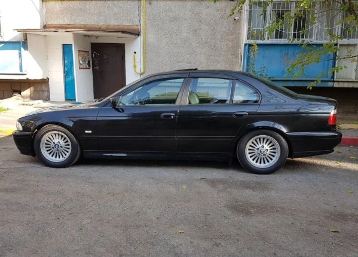 Продам диски с шинами