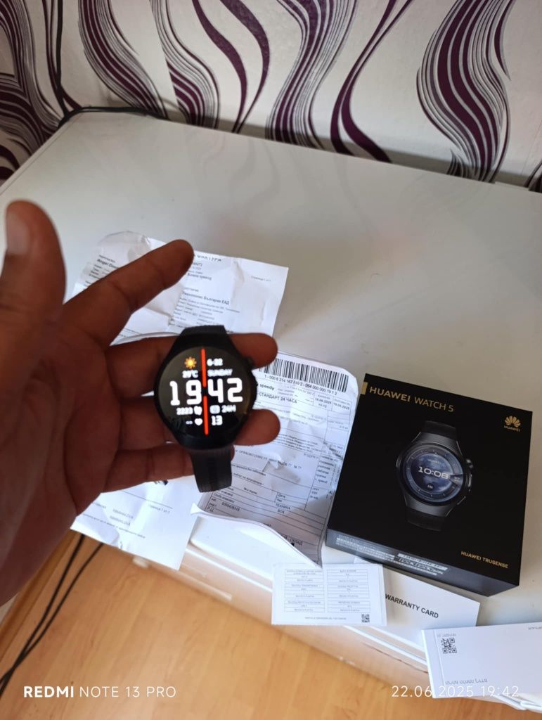 Чисто нов Huawei watch 5  E-SIM