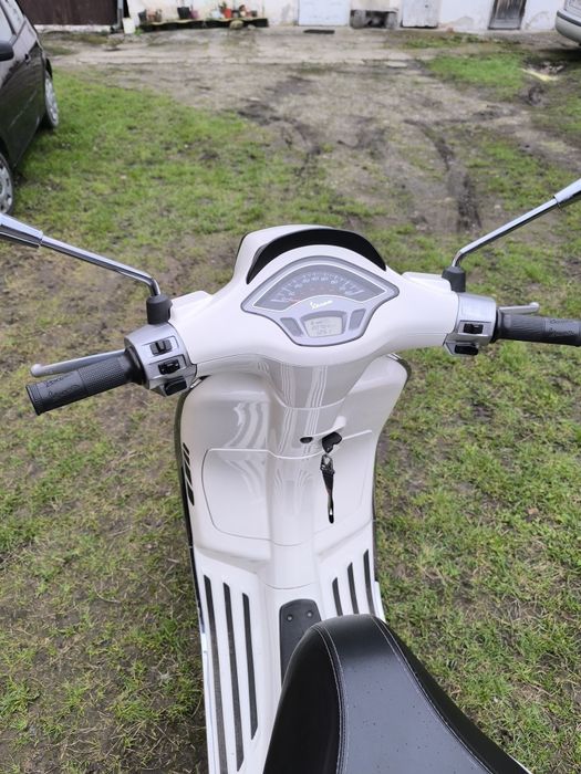 Scuter Vespa Sprint 50cc