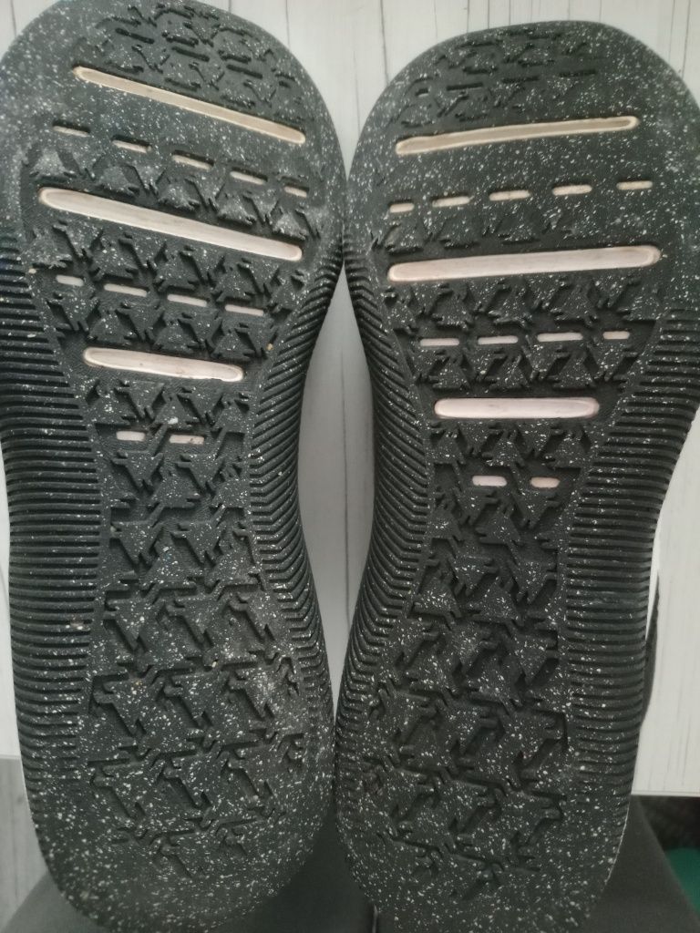NIKE детски маратонки 35н