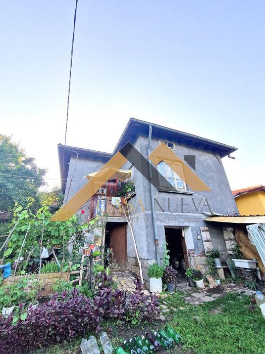 Продава се Къща в с. Големо Бучино, Област Перник - 65 кв.м за 1847 €/кв.м - Снимка #5