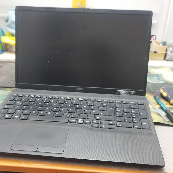 Dezmembrez Fujitsu Lifebook A3510 I3 1005G1