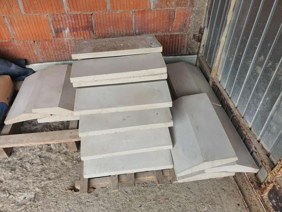 Placi de beton de pus intre stalpii de la gard 30 buc noi
