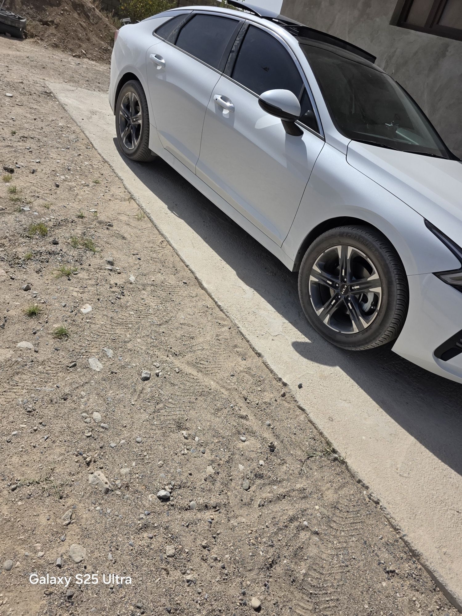 Kia K5 sotiladi Holati idealni