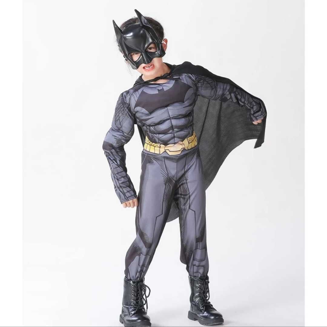 Луксозен Детски костюм на Батман с мускули и маска Batman Avengers