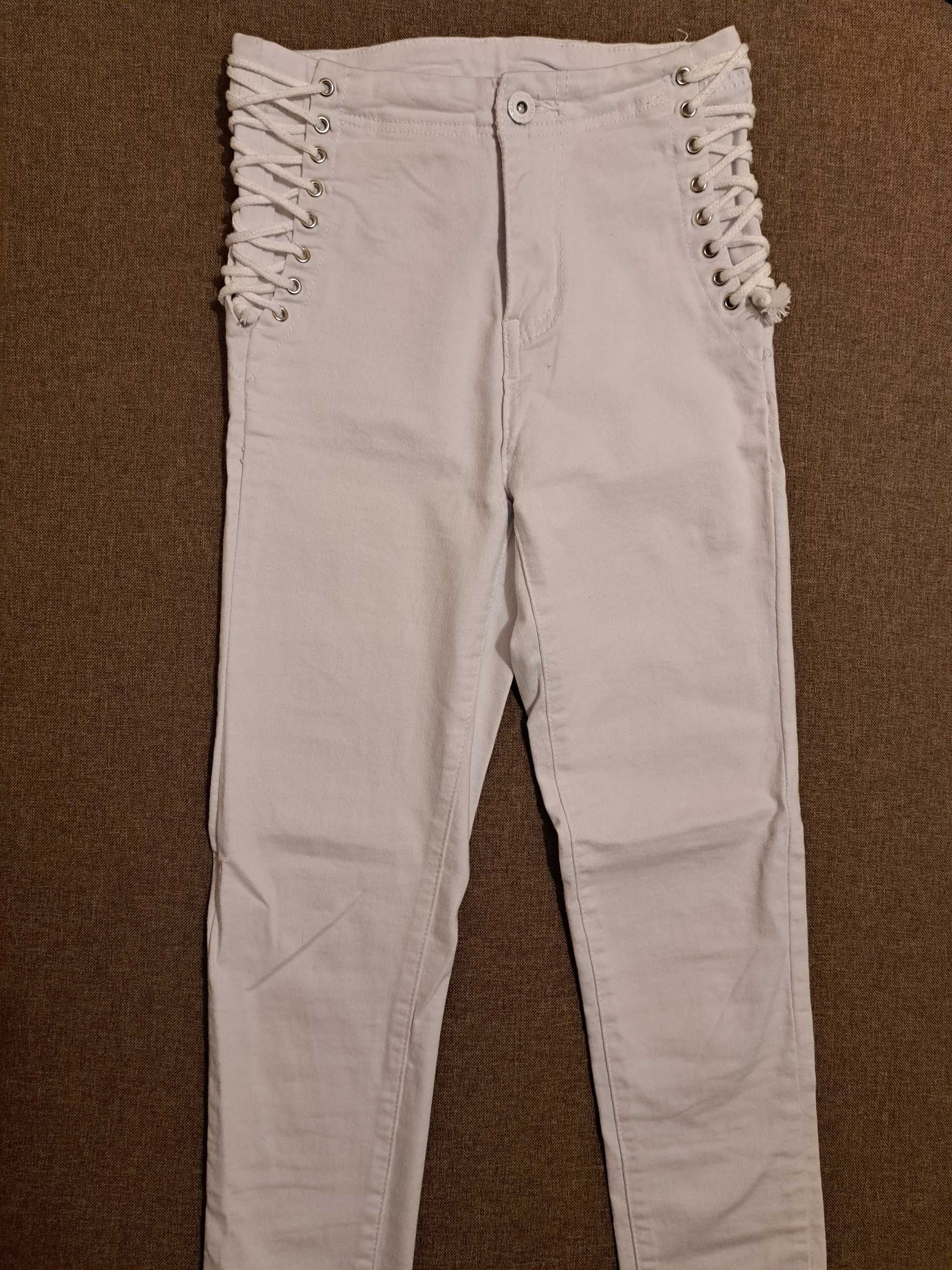 Бял панталон с размер