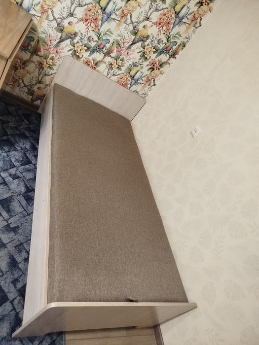 Кровать односпальная