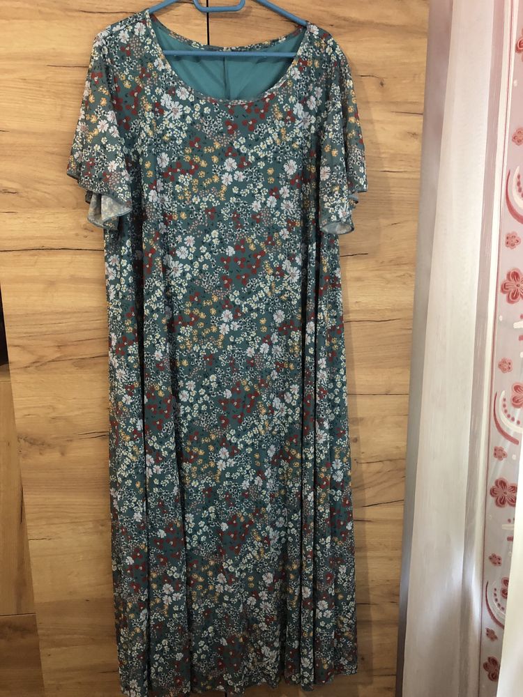 Rochie NOUA marimea 52