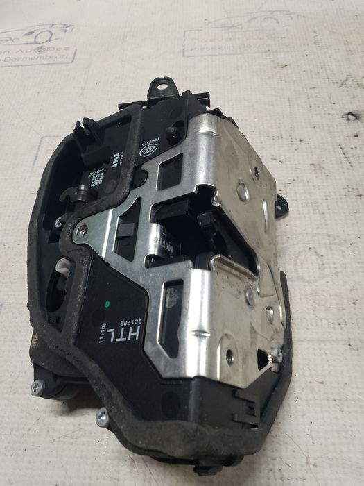 broasca stanga spate bmw e90 2008