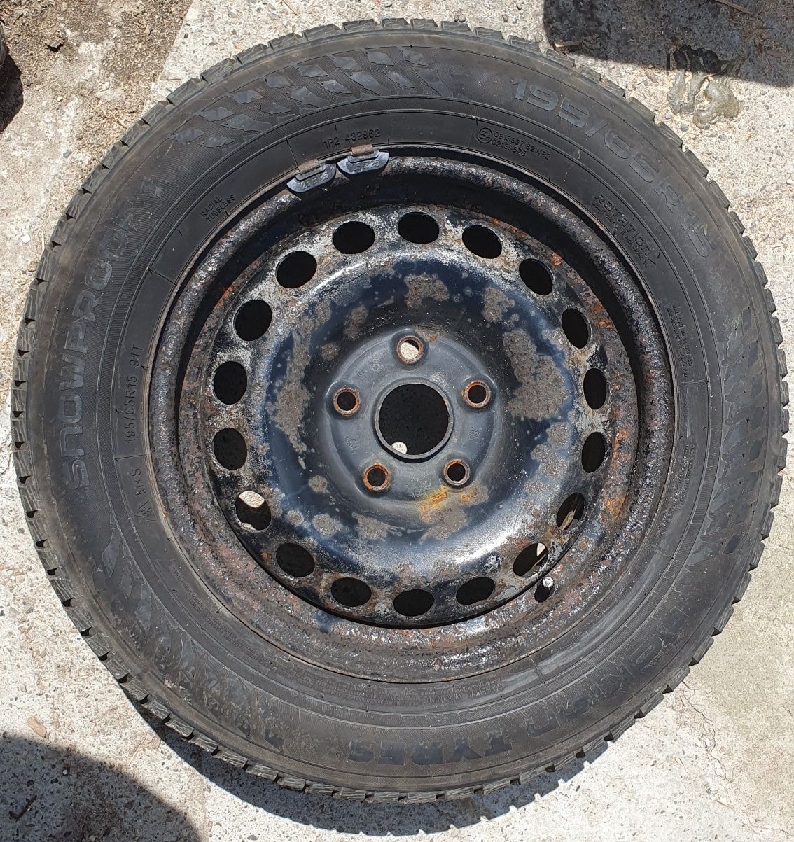 Anvelope 195/65/R15 M+S Dot 2023