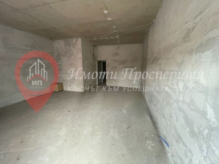 Склад в София-Овча Купел 1 площ 47 цена 195