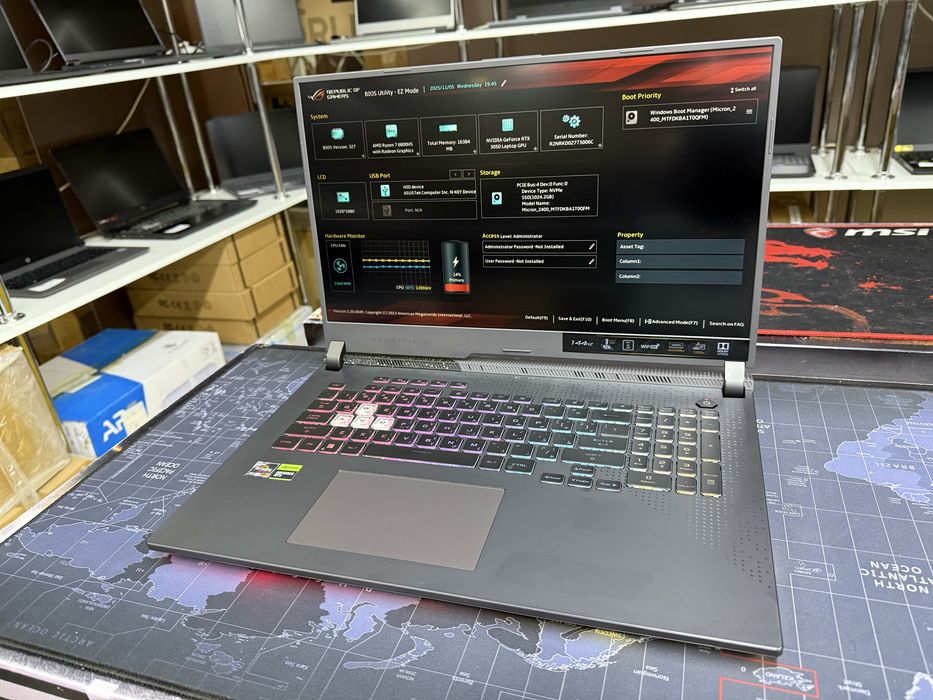 Игровой Asus ROG Strix G17 - Ryzen 7-6800HS/16Gb/1TB/RTX3050