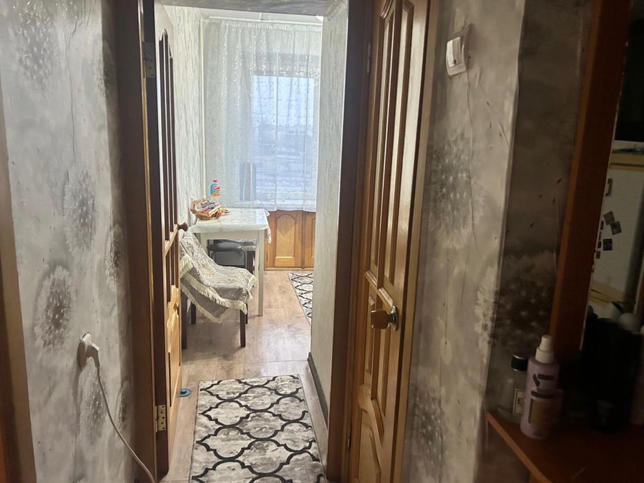 Продам 1 комнатную квартиру в малосеймейном доме