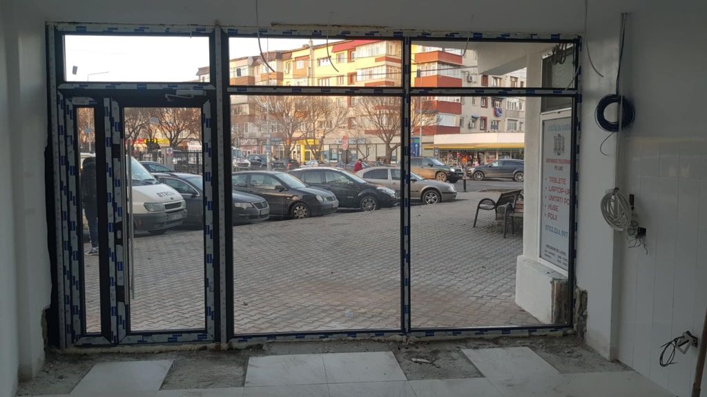 Spatiu comercial de închiriat central