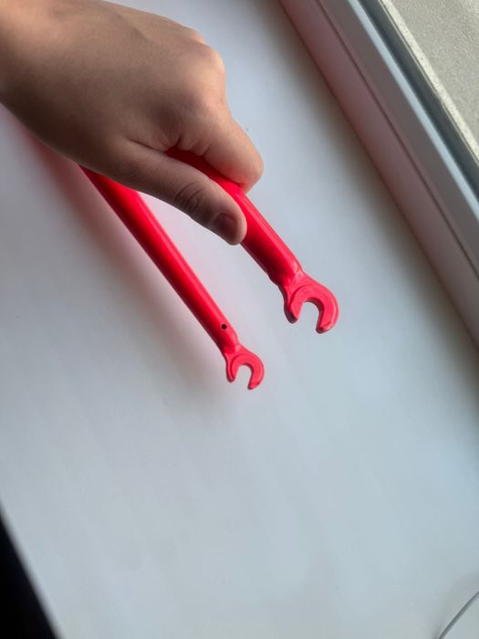 Вилка тсунами 4130, сталь