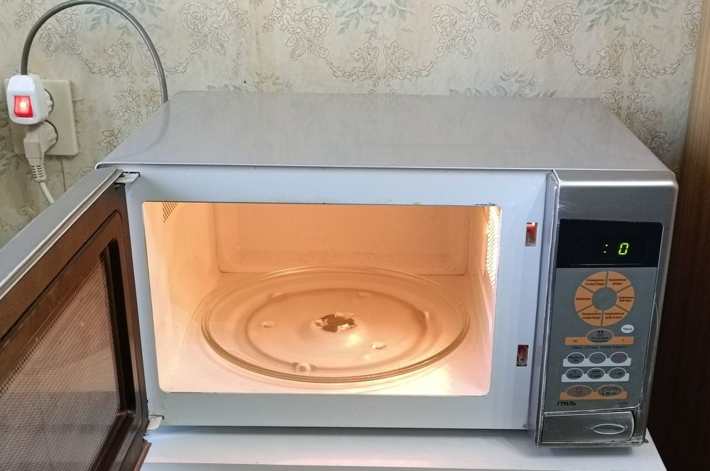 Микроволновка Samsung model G273VR-S производство Россия Калининград