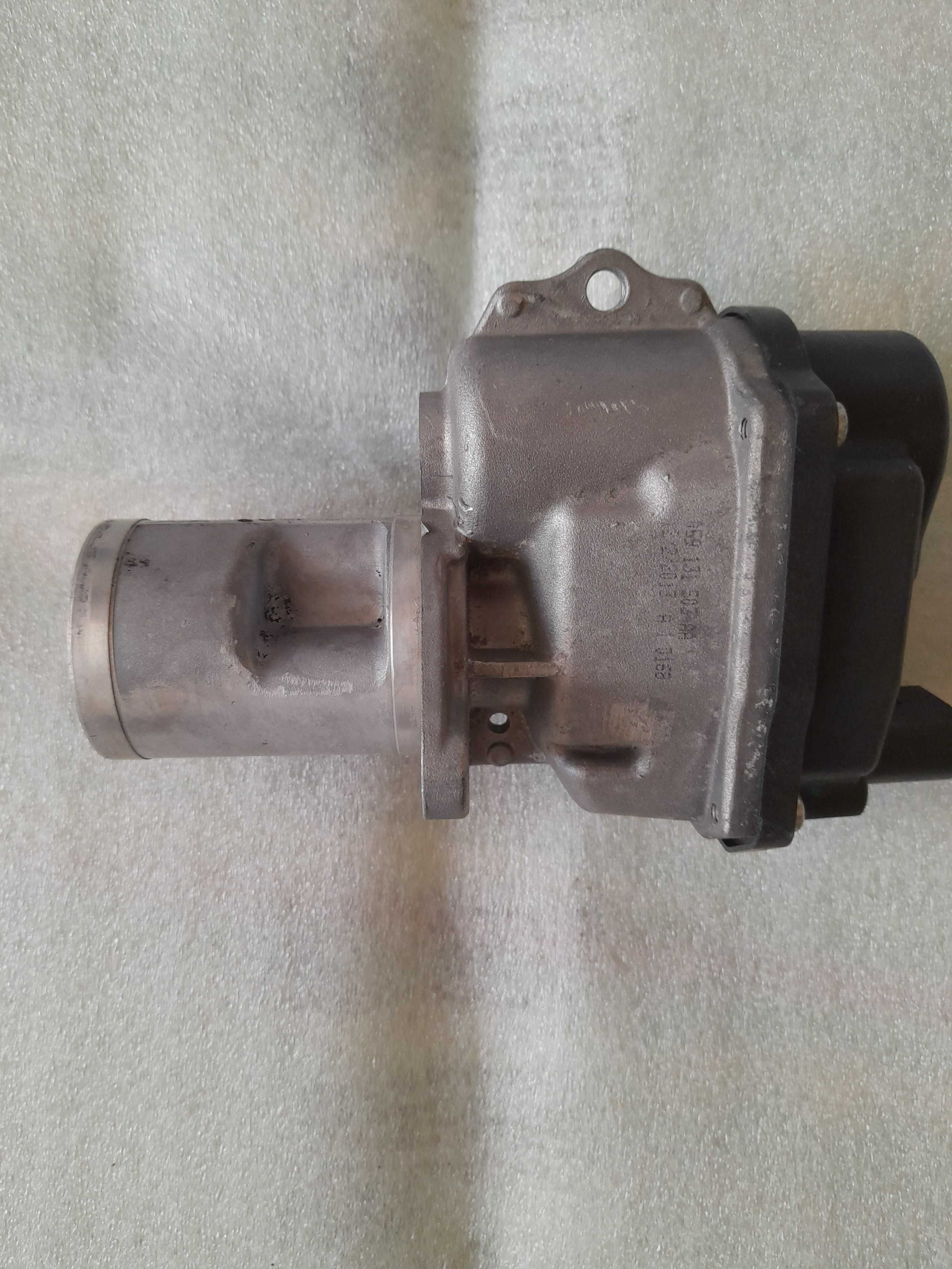 EGR ventil   VW tuareg , Audi A4,A5,A6,A7,A8 ,Q7  - 3,0L tdi