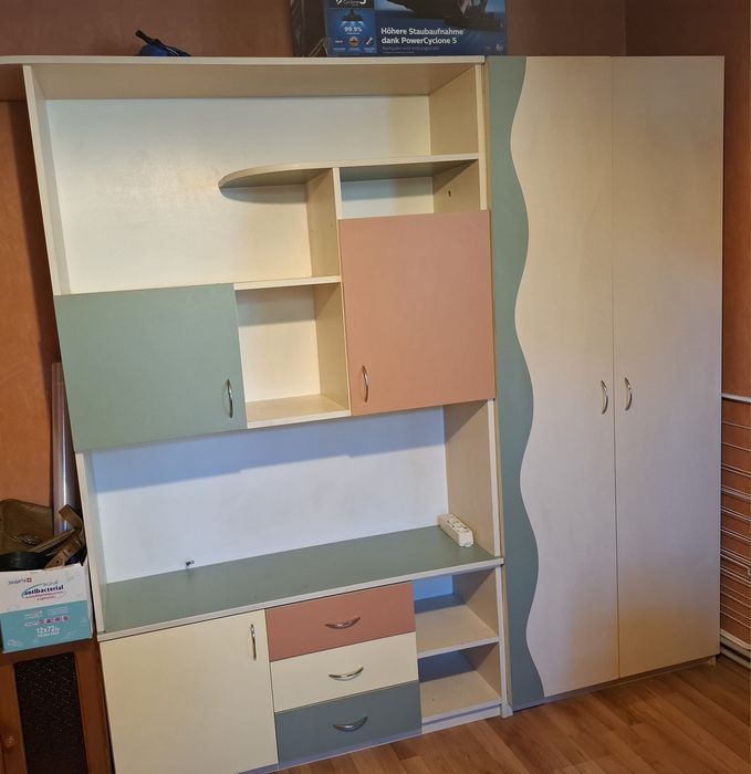 Комплект секция, гардероб, ракла и легло