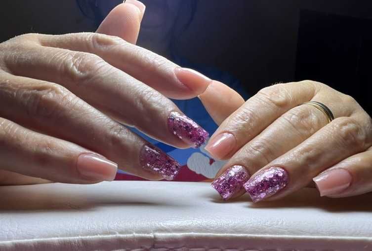 Unghii cu gel/semi