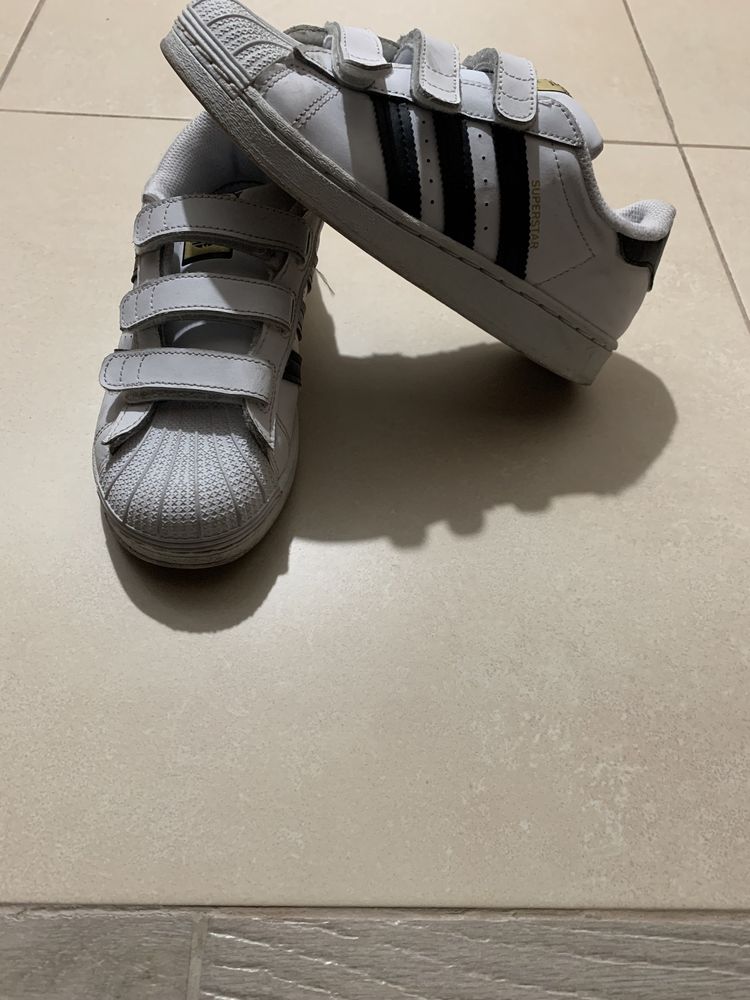 Adidas marimea 35