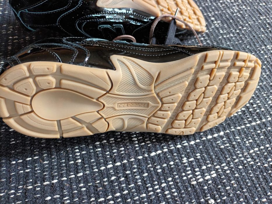 Miu Miu x New Balance кецове