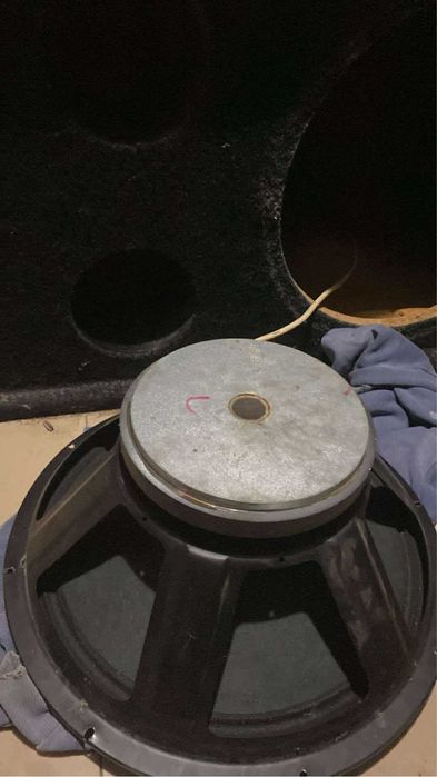 Tub de Bass 18 inch  de vanzare