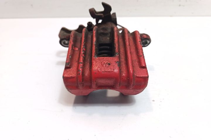 Etrier spate stanga Volkswagen VW Passat B5.5 (facelift)