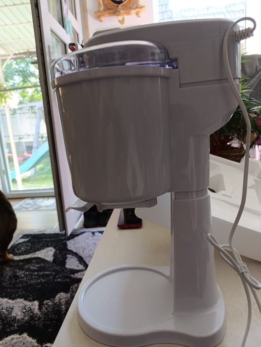 Aparat facut inghetata Belineli