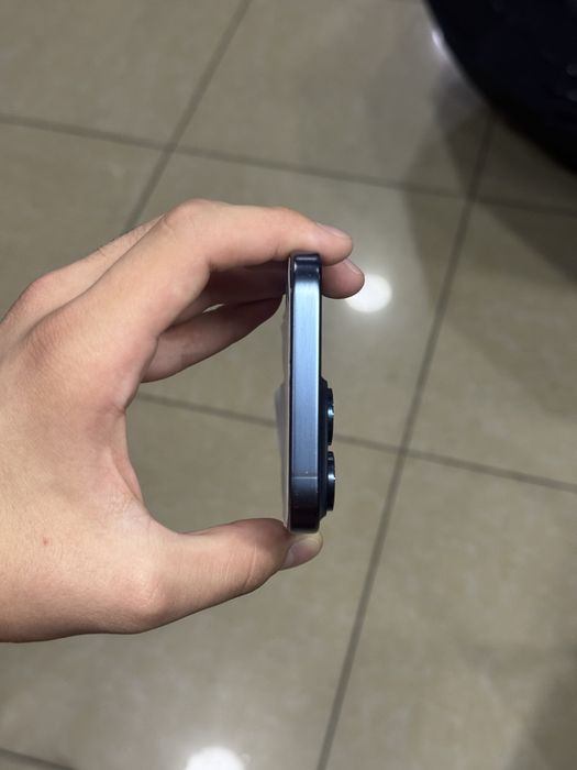 Iphone 15 pro max blue titan