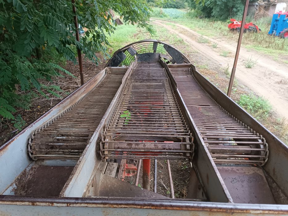 Masina de recoltat cartofi samro cu platforma mare