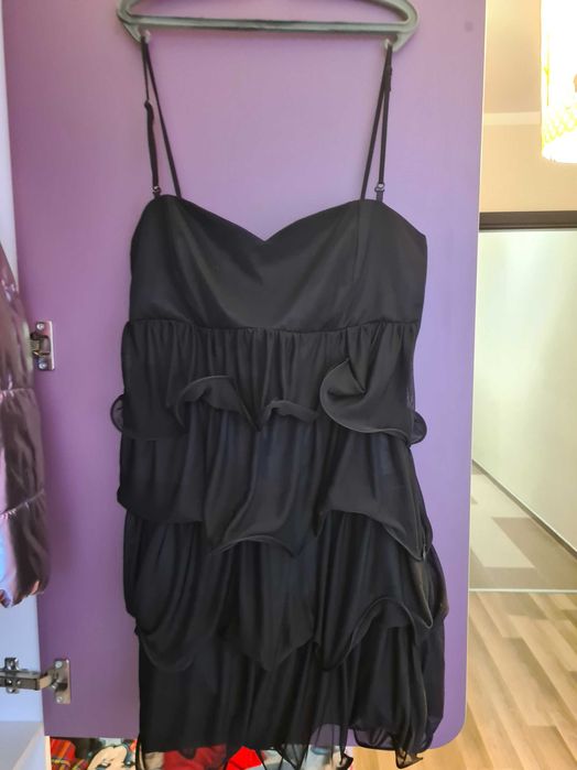 Малка черна рокличка