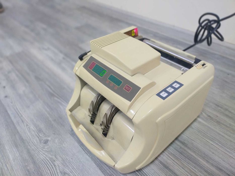 Банкнотоброячна машина