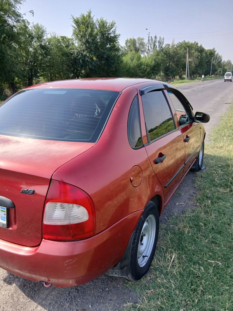 Lada kalina 1118 sedan