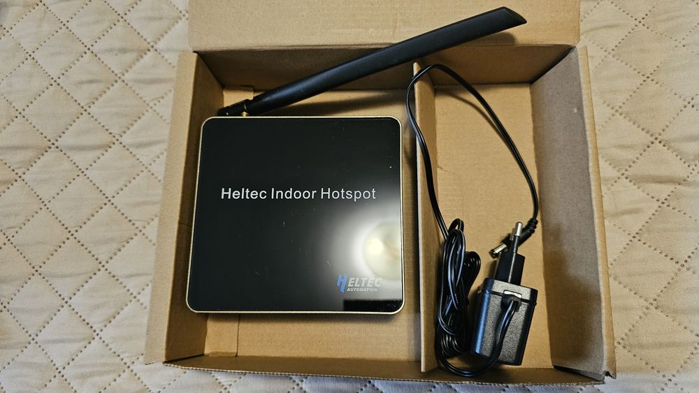 Helltec Indoor Hotspot - вътрешна точка за достъп за Helium мрежа