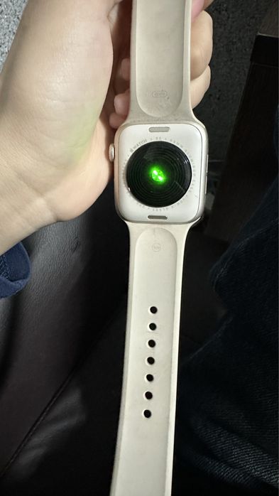 Апл воч Series 8