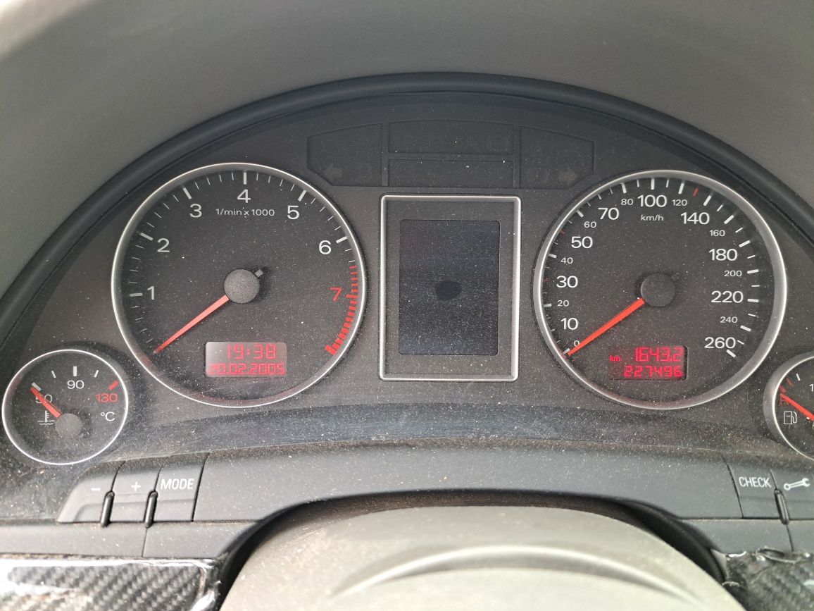 Piese/Dezmembrez Audi A4 B7 Avant 1.6i  ALZ  An 2006