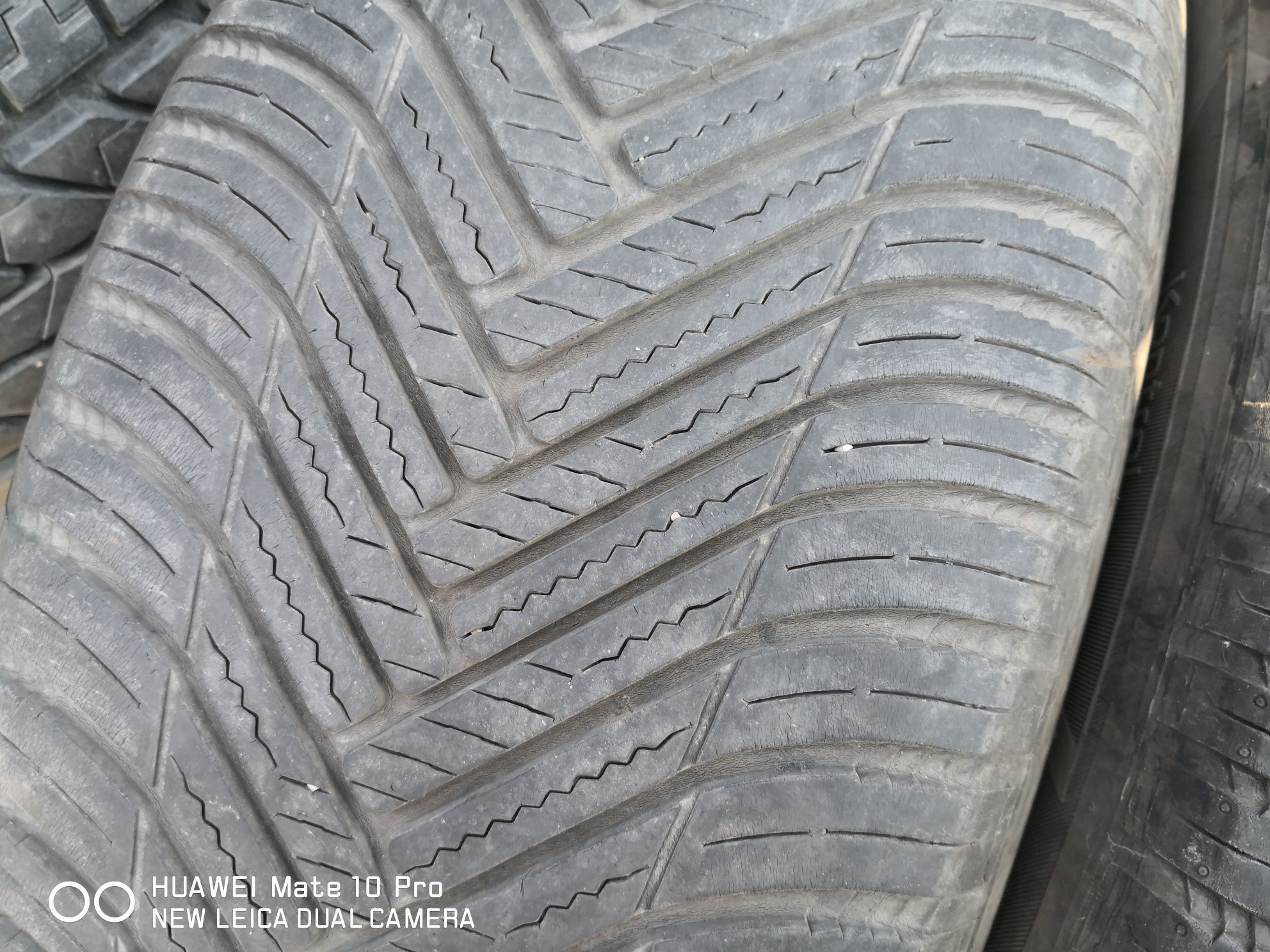 235 55 18 цола гуми hankook dot 21