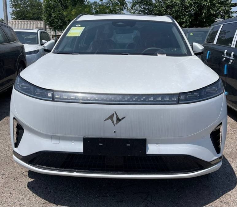 DongFeng Max tashkent avtosalonda