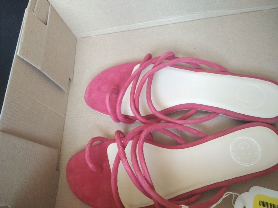 Papuci golden sun piele naturala  37-38 nou cu eticheta