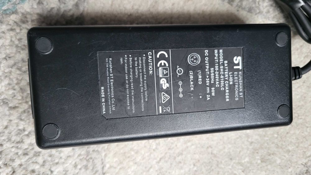 ST Incarcator Bicicleta 36V-2A fuctional