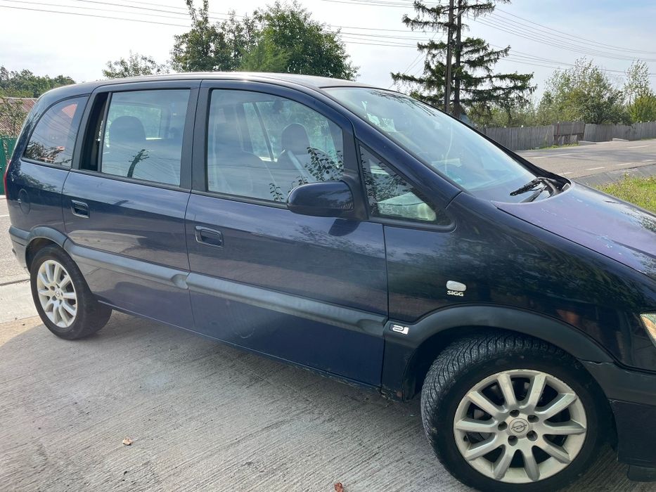 Vând Opel Zafira 7 locuri