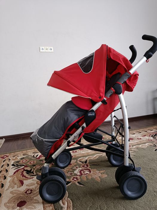 Коляска Чикко для детей