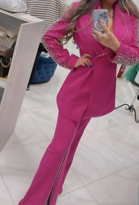 Костюм вечерний нарядный