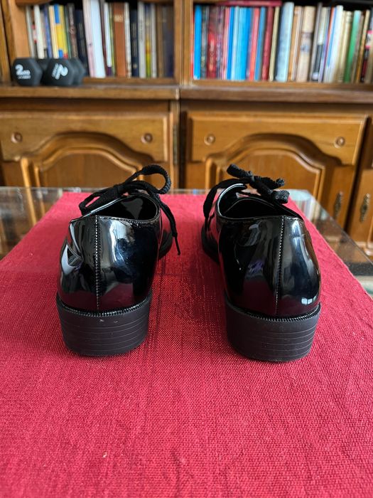 Botinelli - Pantofi tip oxford negri de lac