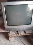 Телевизор LG. Жақсы көрсетіп тұр